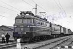 vl60-002_t1.jpg