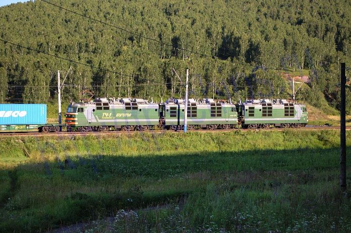 ВЛ80Р-1766 с третьей секцией