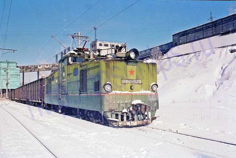 ВЛ41-023