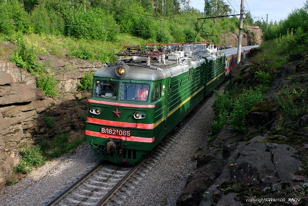 ВЛ82-065